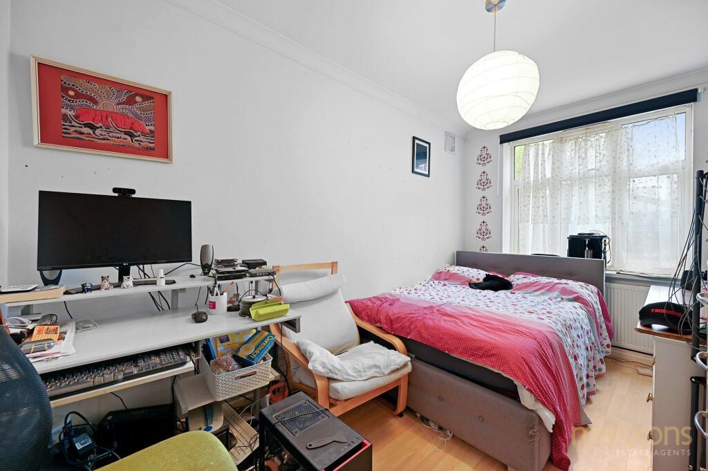 Apartment in London - View 5