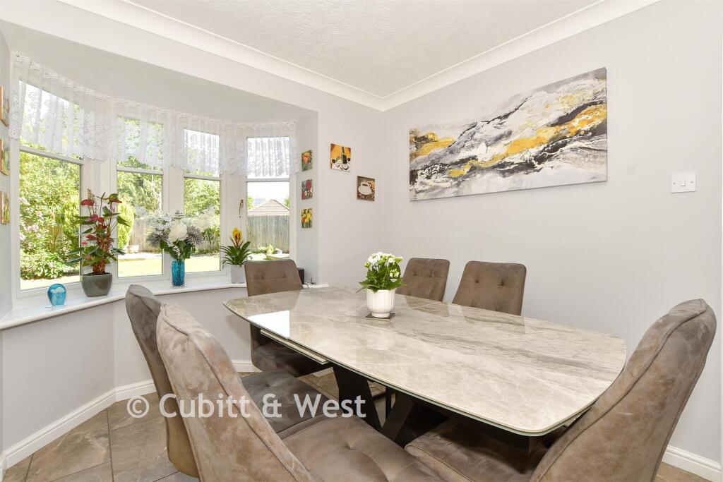 Turnpike Way, Ashington, West Sussex photo 4