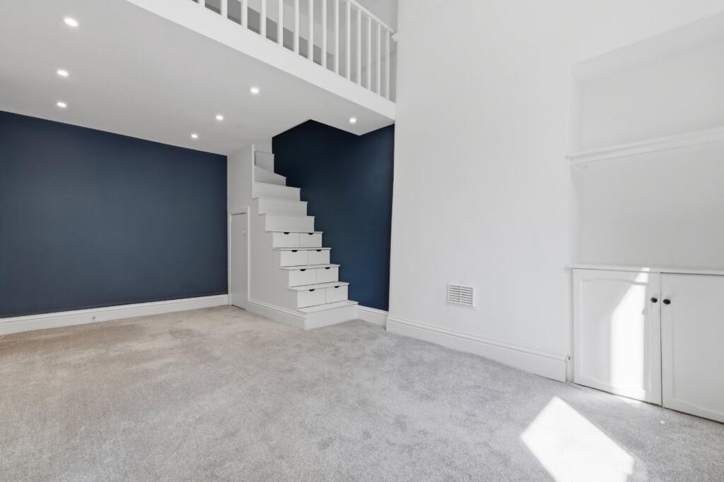 Apartment in Glasgow - View 4