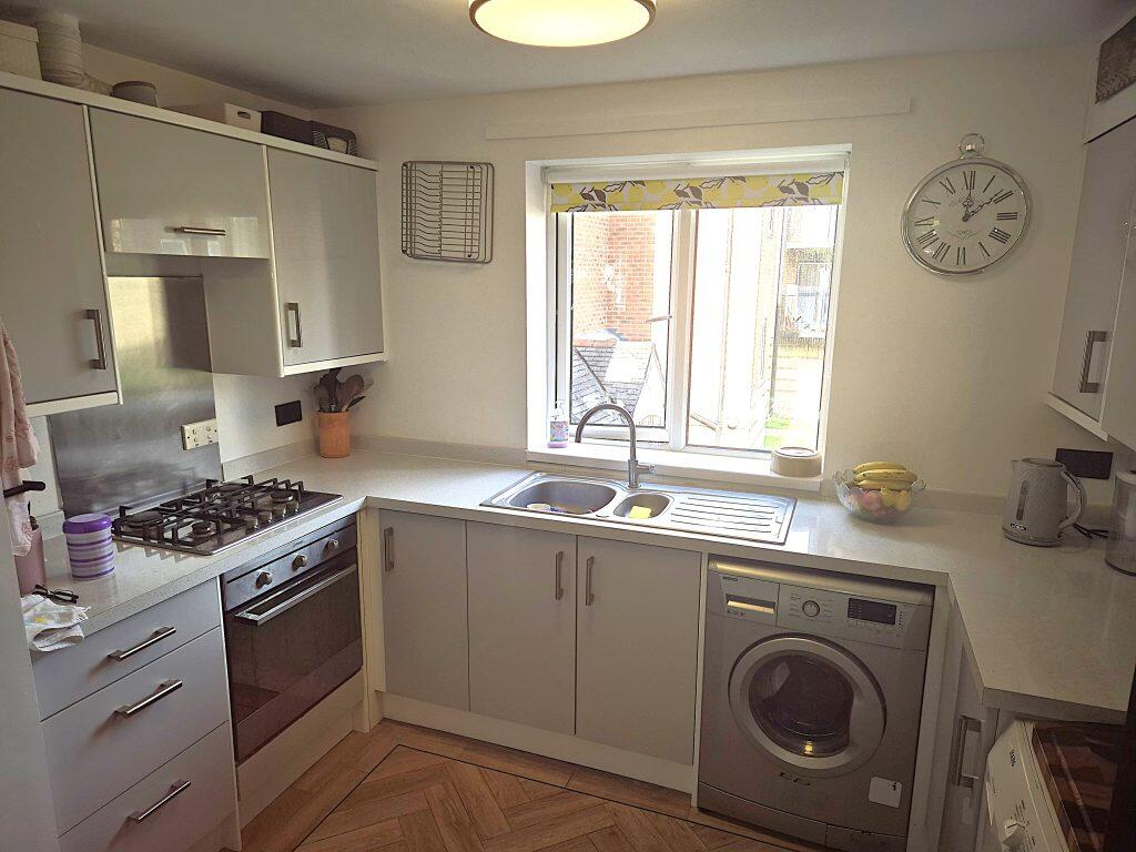 9 Warnford Court, 5 Archers Road, Southampton, SO15 2LQ photo 4