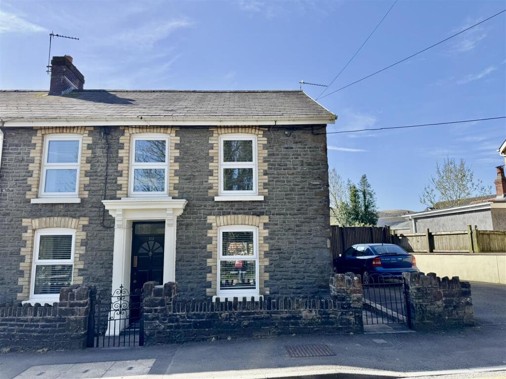 Main image of property: Cwmamman Road, Glanamman, Ammanford