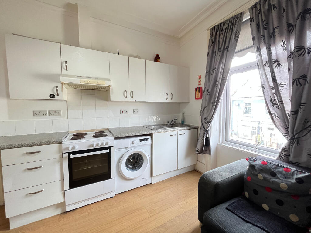 Apartment in Sunderland - View 4