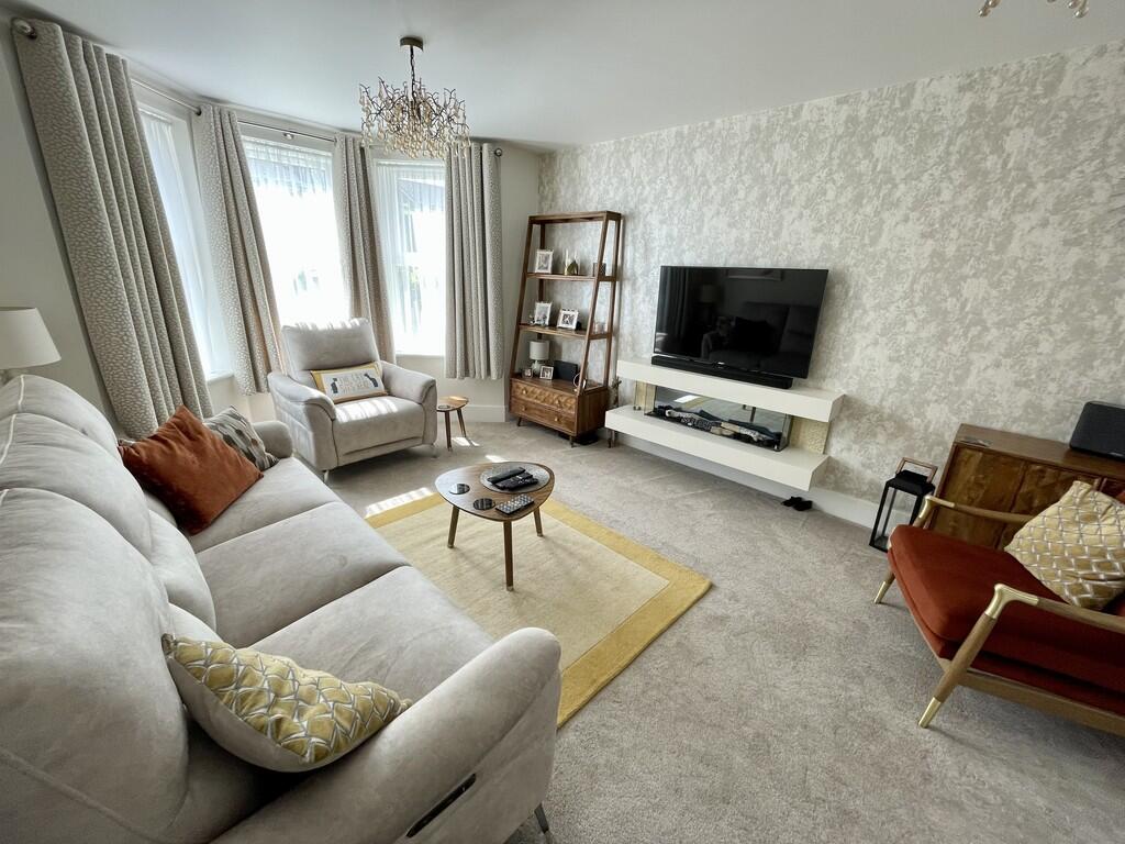 York Road, Broadstone photo 4