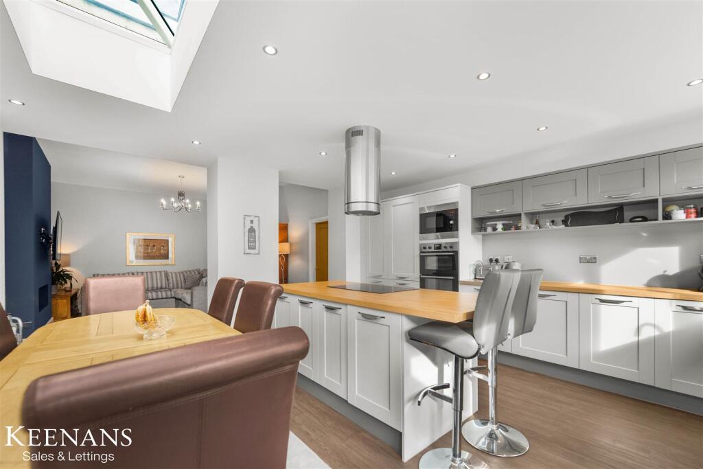 Main image of property: Burnley Road, Ramsbottom, Bury