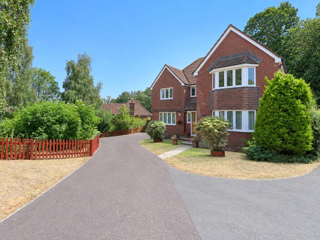 Main image of property: Rowe Close, Bideford, Devon, EX39