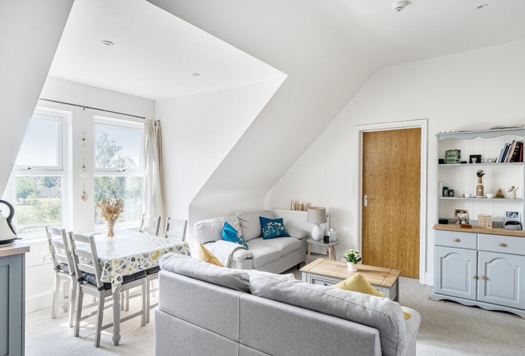 Apartment in Bath, Combe Down - View 4