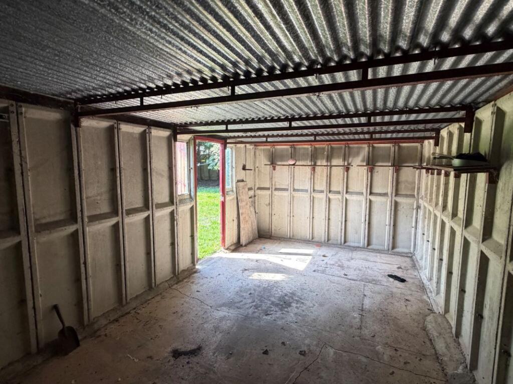 Garage, Cinderford, Gloucestershire, GL14 2NY photo 4