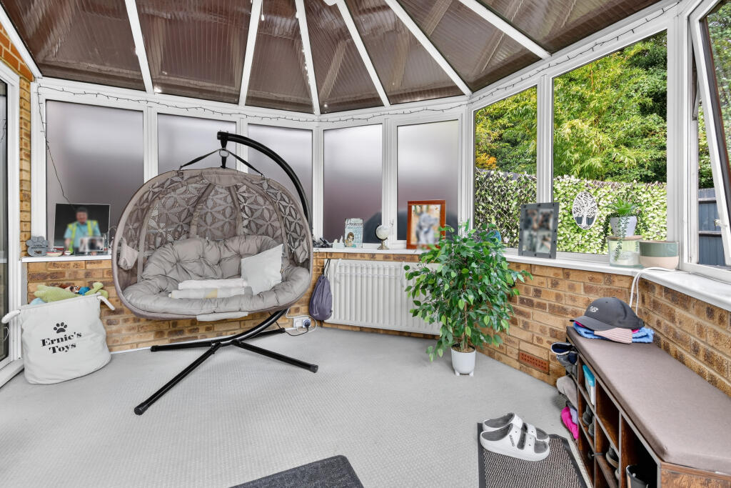 House in Winkfield, Martin's Heron - More
