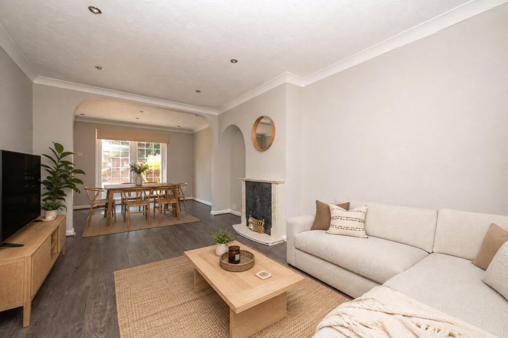 Main image of property: Hunters Ride, Bricket Wood, St. Albans, Hertfordshire