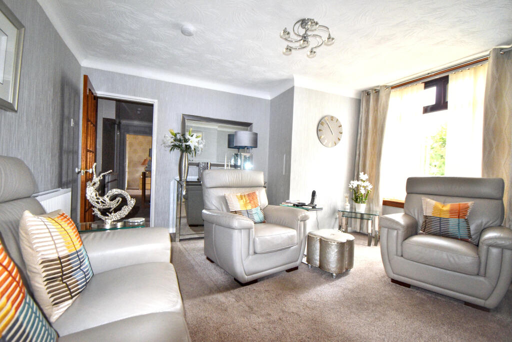 Holmburn Road, Netherthird, Cumnock, East Ayrshire photo 3