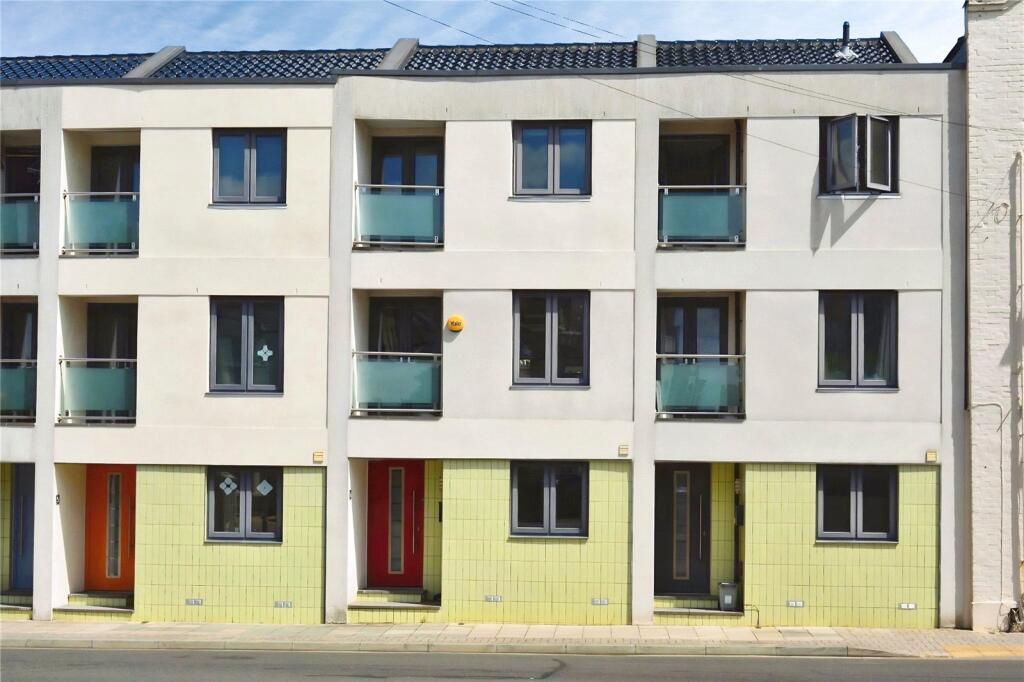 Main image of property: Clarendon Road, Southsea, Hampshire, PO4