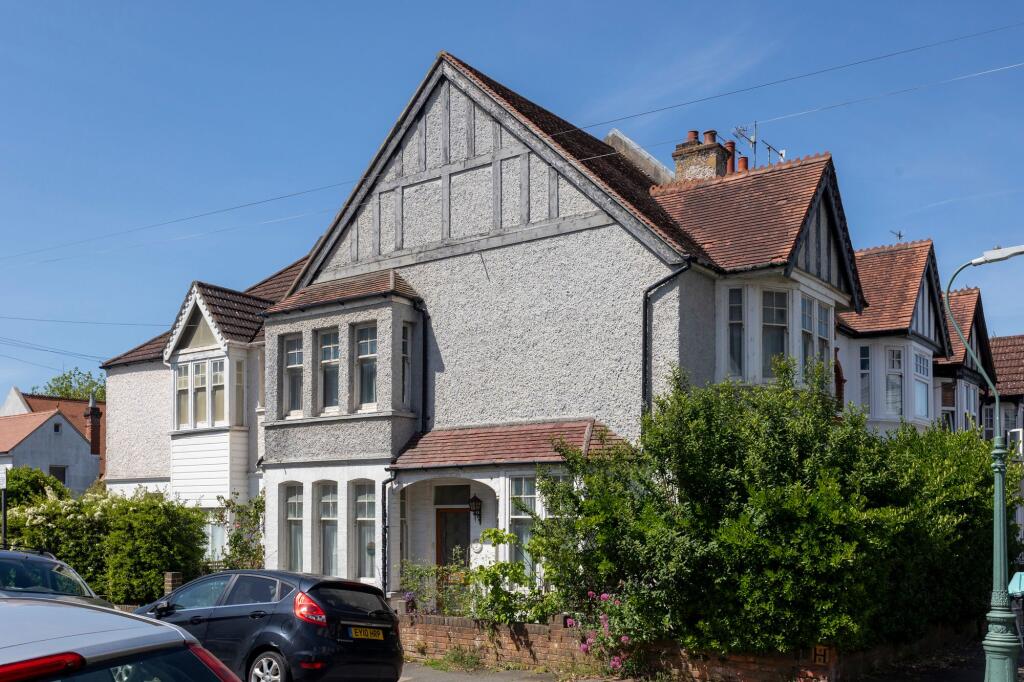 Lorna Road, Hove, BN3