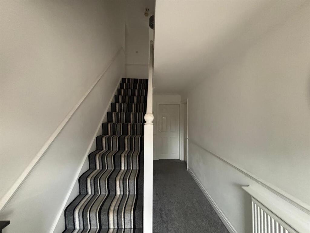 House in Hull - More
