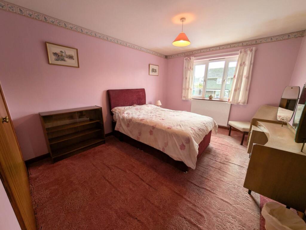 Easterdown Close, Plymstock, PL9 8SR photo 4