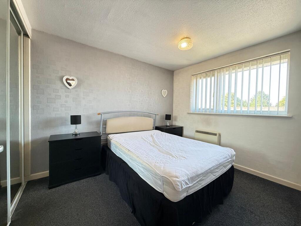 Catesby Drive, Kingswinford, DY6 photo 4