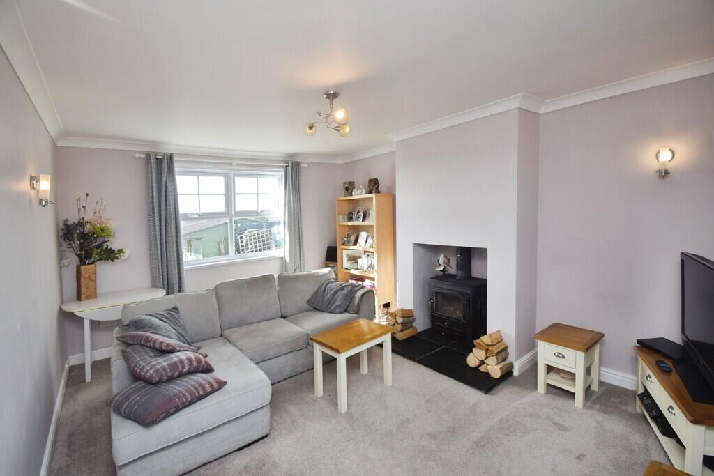House in Taunton - View 3