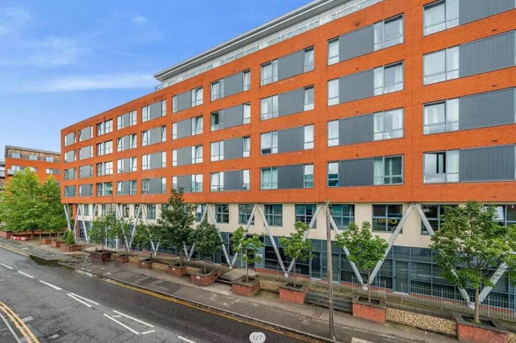Main image of property: Skinner Lane, Leeds