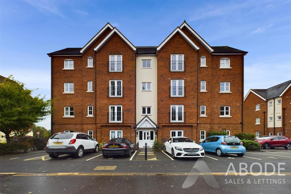 Main image of property: Chamberlain Close, Uttoxeter ST14 8ET