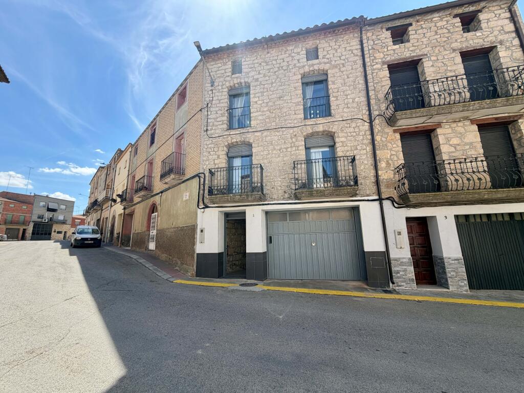 Main image of property: Catalonia, Lleida, Llardecans