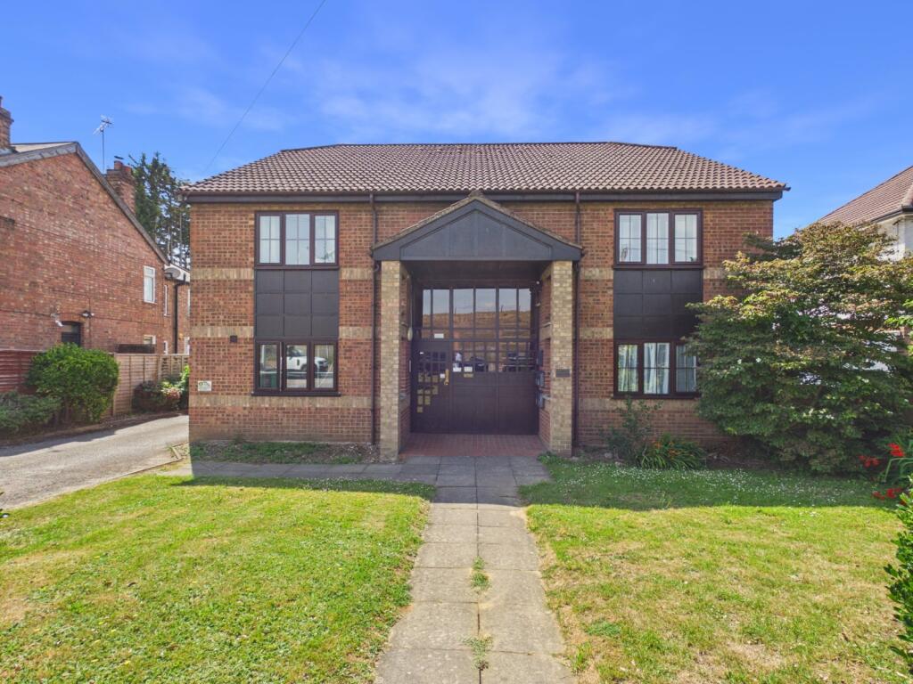 Main image of property: London Road, Ashford, Surrey, TW15