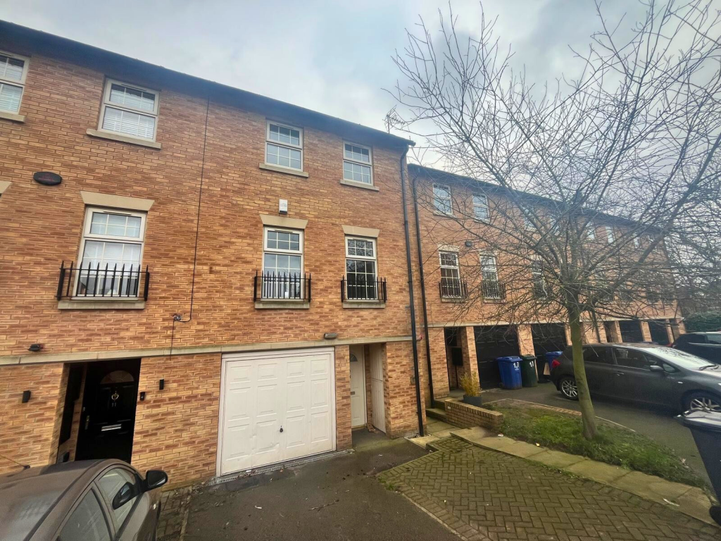 Main image of property: Crofters Court, Woodfield Plantation, DN4