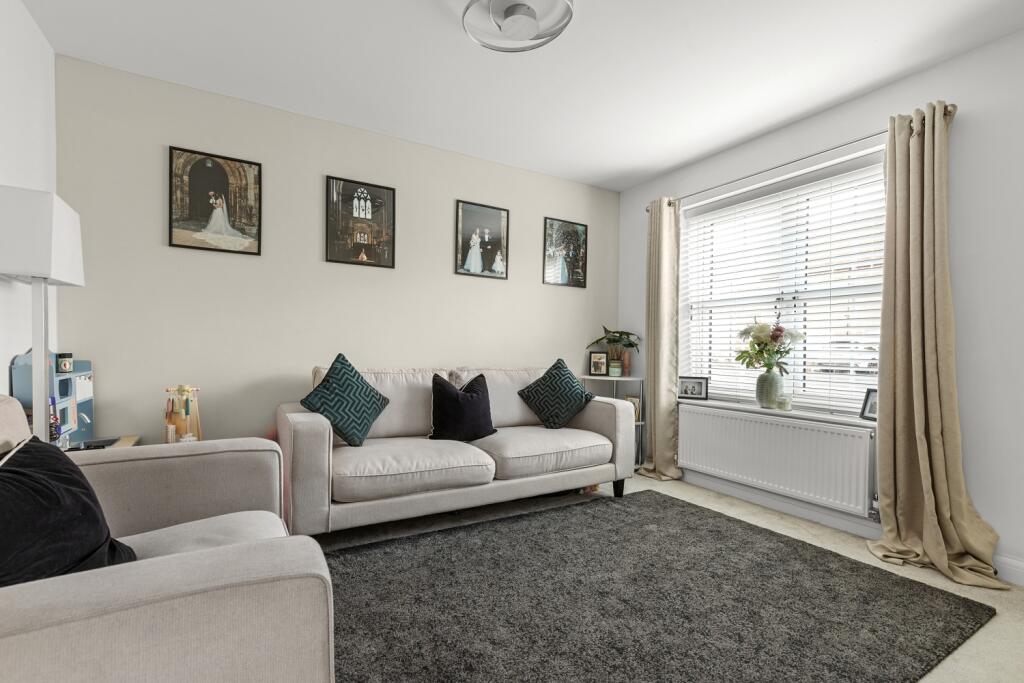 Ella Drive, Goole, Yorkshire, DN14 photo 3