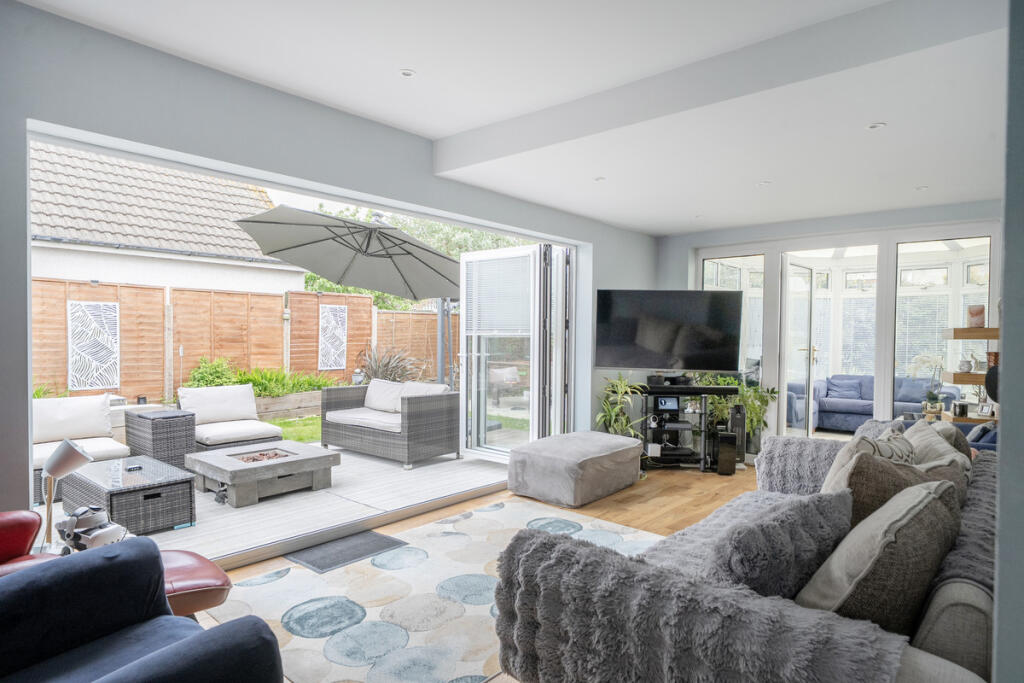 House in Bristol, Sodbury - View 3
