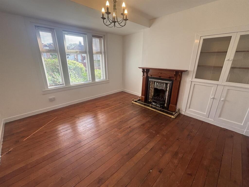 Apartment in Motherwell - View 3