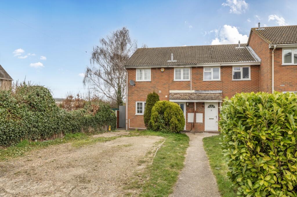 Main image of property: Moultain Hill BR8