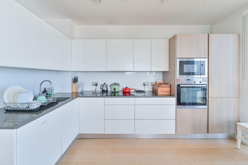 Apartment in London - View 4