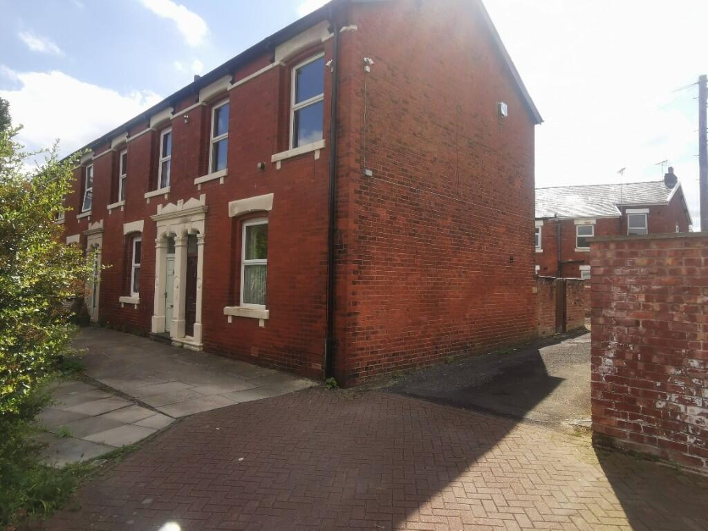 3-bed terraced on Wren Avenue, Penwortham, PR1, £150,000