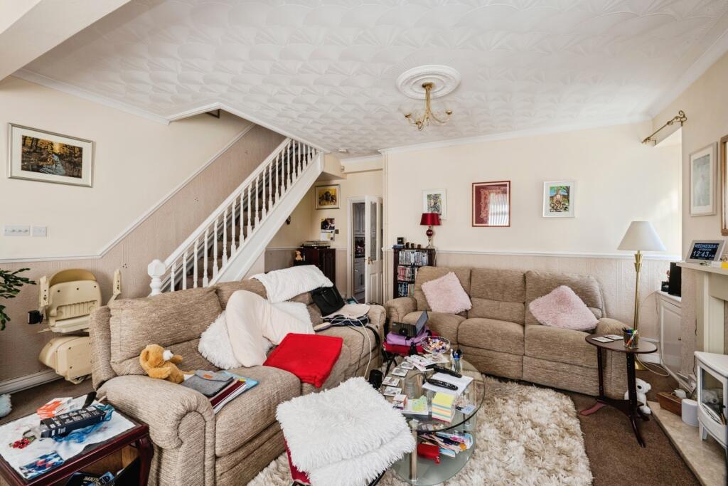 Carmarthen Road, SWANSEA, West Glamorgan, SA5 - View 2