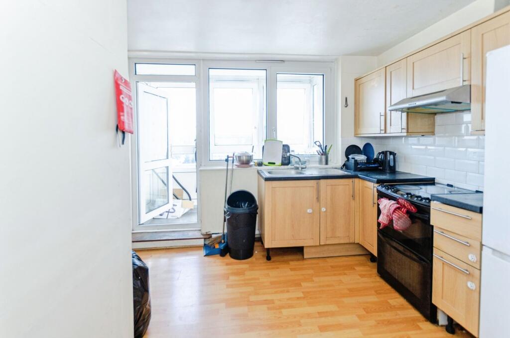 Apartment in London - View 2