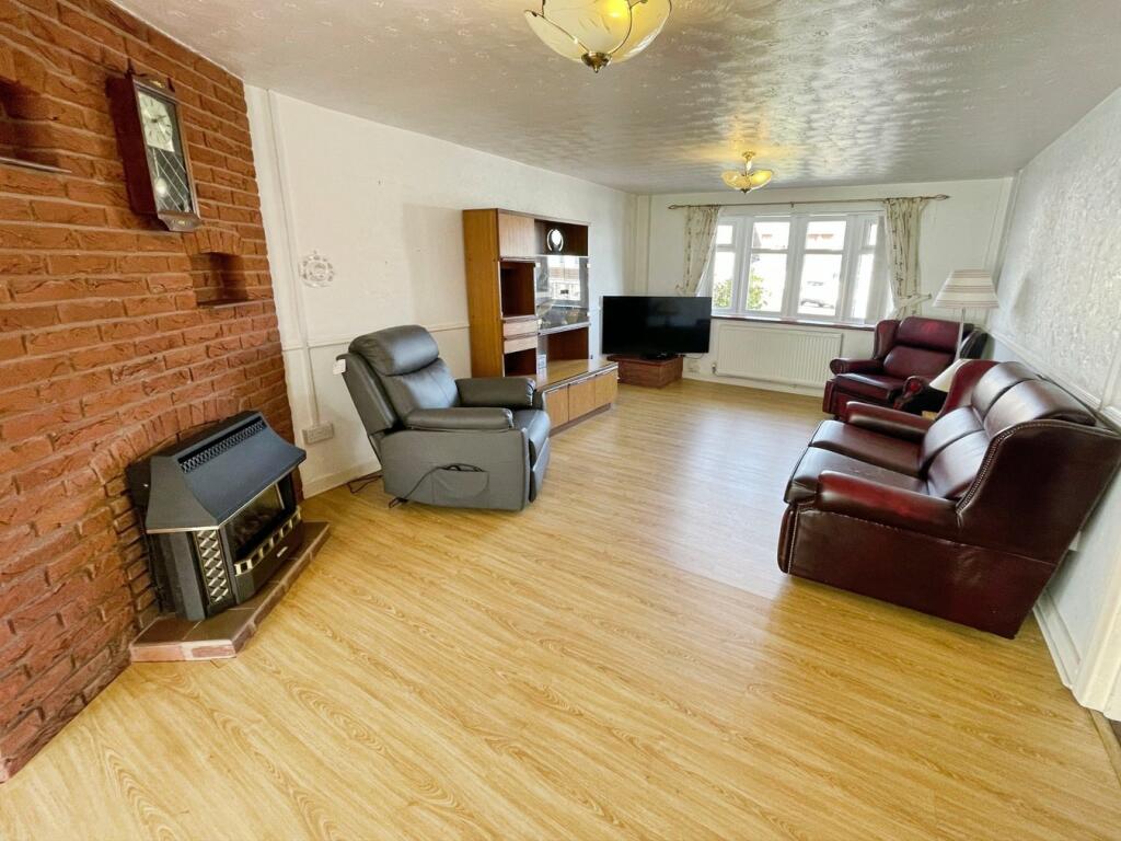 Park Farm Road, Birmingham, B43 photo 2