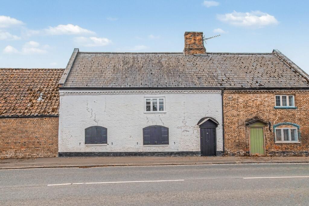 Main image of property: Gayton Road, Gaywood, King's Lynn, Norfolk, PE30 4DZ
