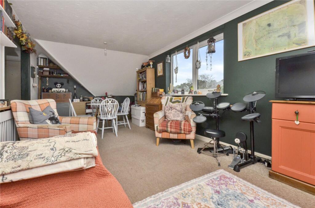 Apartment in West Moors - View 5