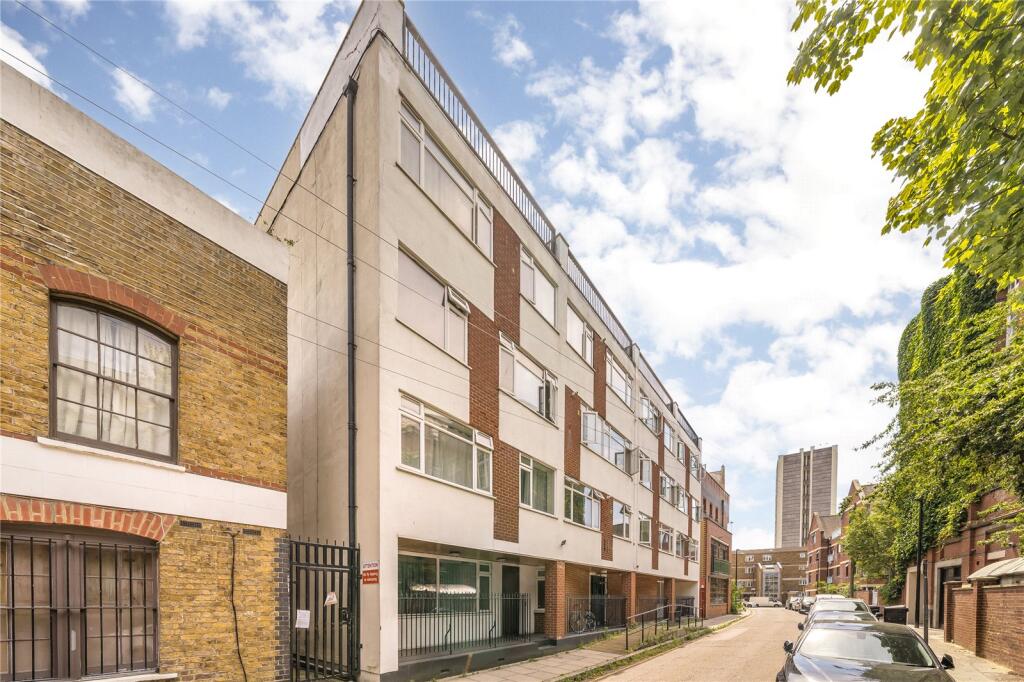 Main image of property: Johnson Street, London, E1