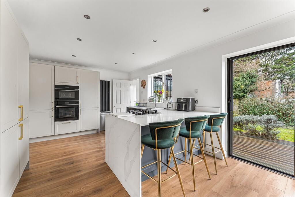 Fulbourne Close, Luton photo 2