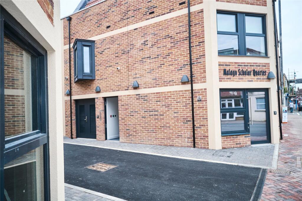 Apartment in Bristol - View 2