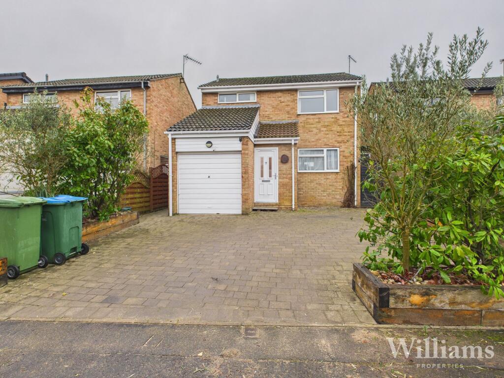 Main image of property: Eliot Close, Aylesbury, HP19