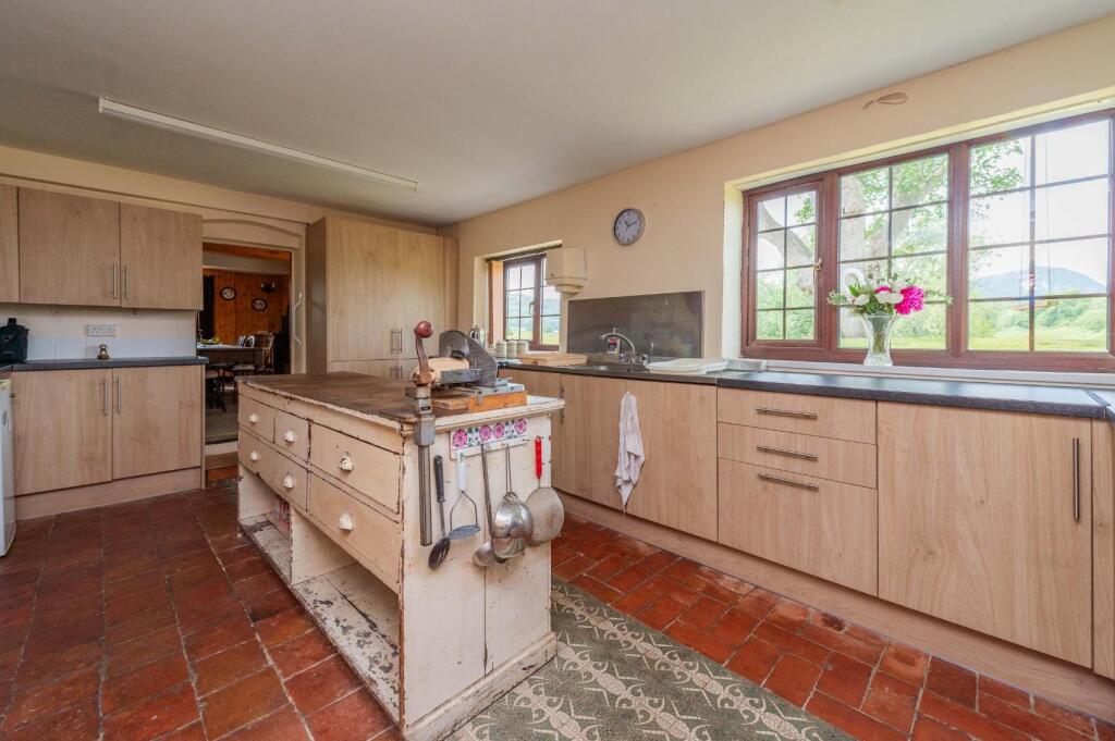 House in Shrewsbury, Llandrinio - View 2