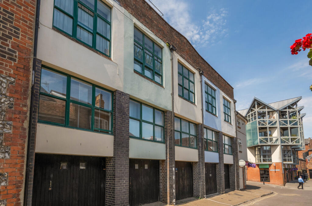 Main image of property: St. Thomas Street, Winchester, Hampshire, SO23