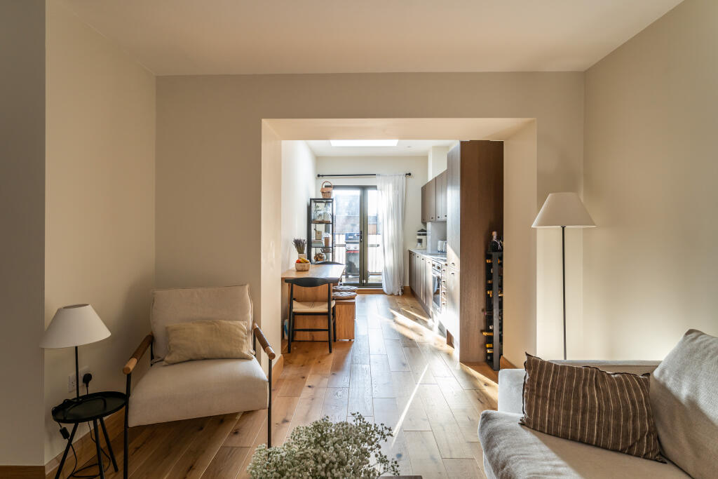 Apartment in London, Clapham - More