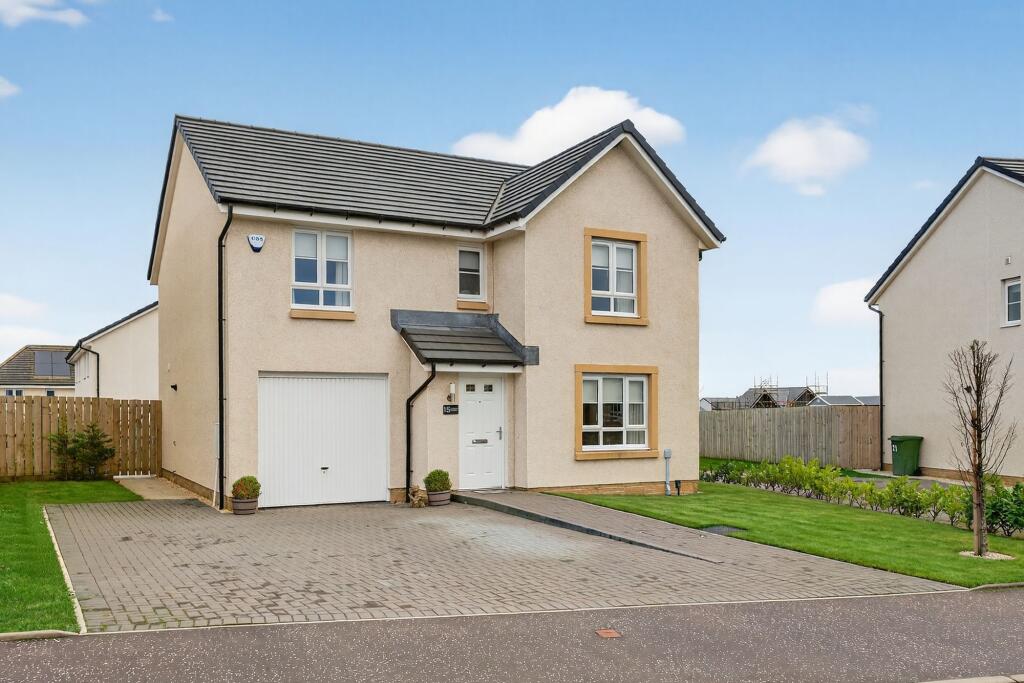 Main image of property: 15 Lochleven Crescent, Kilmarnock, KA3 6GU