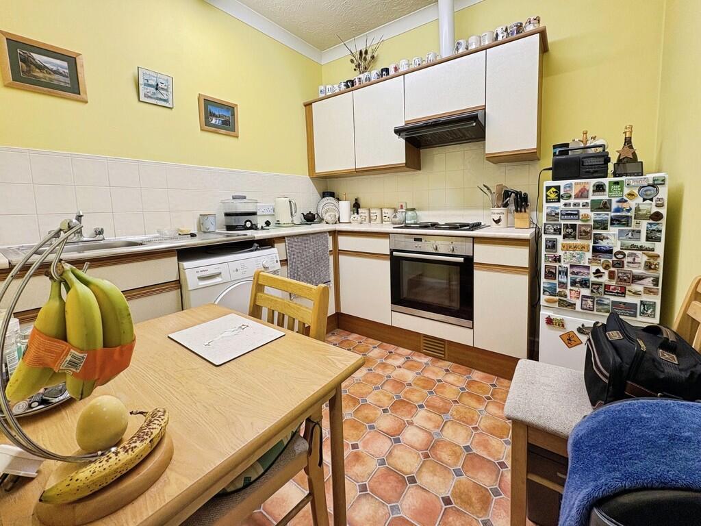 Apartment in Stoford, Barwick - View 5