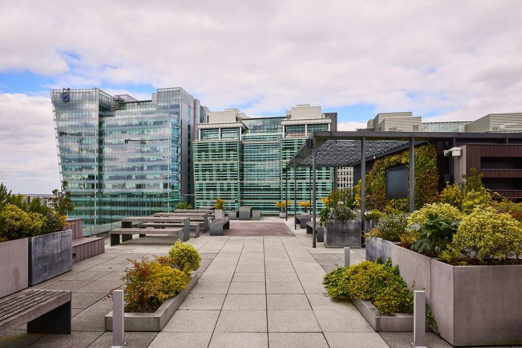 Cornerblock, 2 Cornwall Street