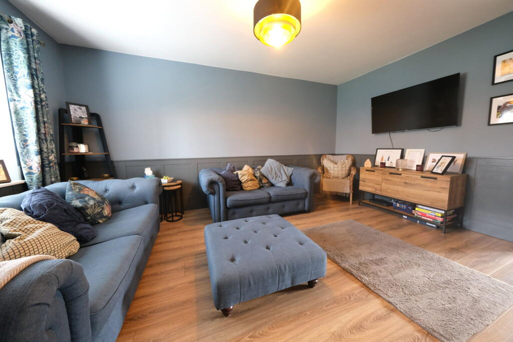 House in Leicester - More