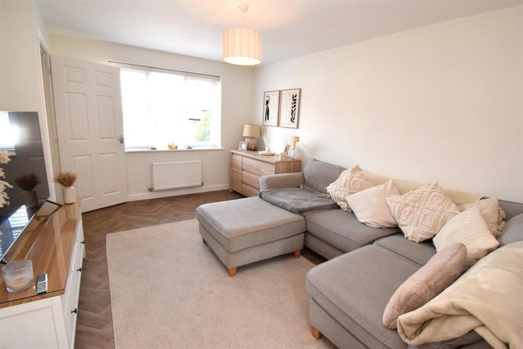 Chilham Way, Boulton Moor, Derby photo 4