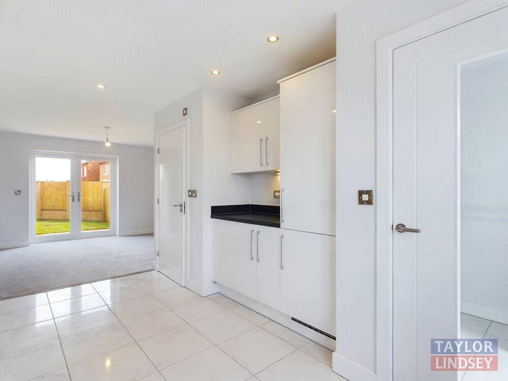 House in West Lindsey, Nettleham CP - More
