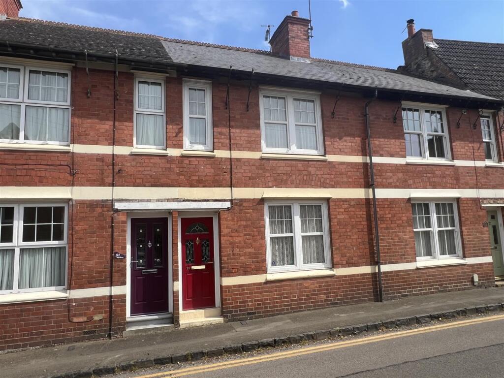 Main image of property: High Street, Wollaston, Wellingborough